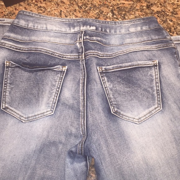 Jeans - Picture 4 of 4